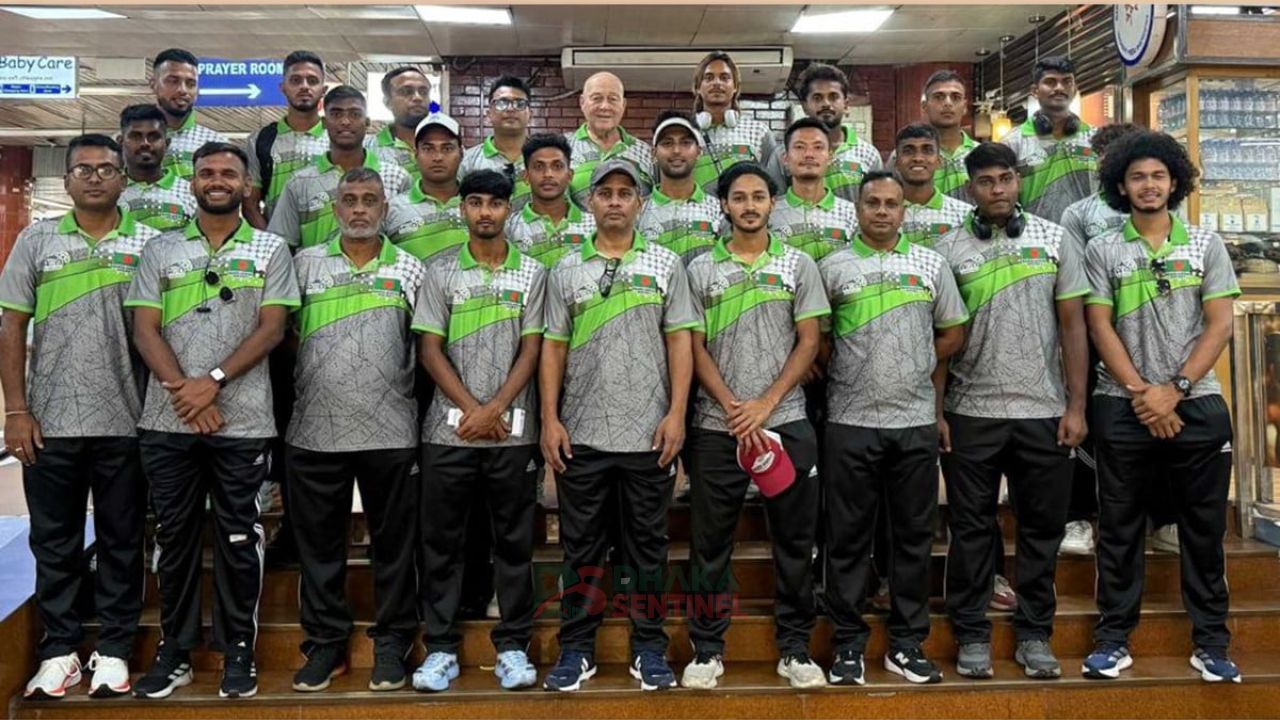 ভারতের উদ্দেশে ঢাকা ছাড়ল হকি দল