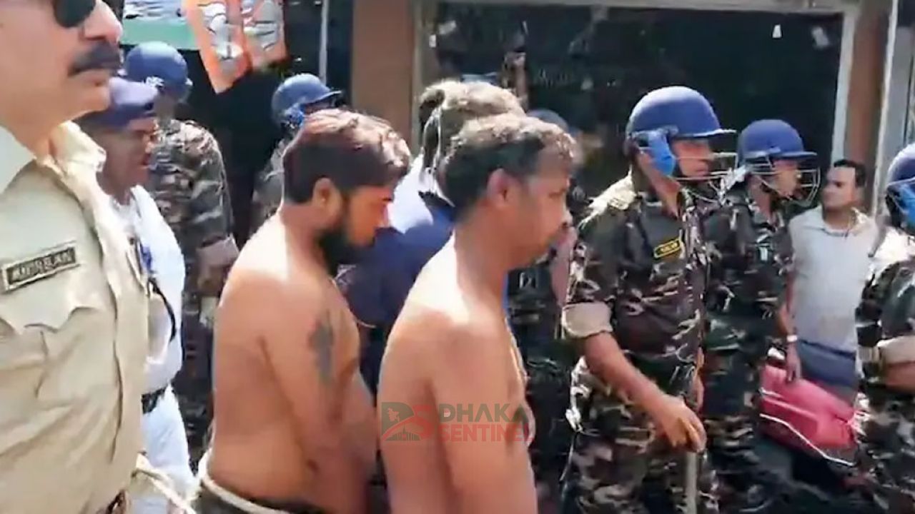 কলকাতায় এবার সেই কিশোরীর বাবা-মামা ও ভাইকে খালি গায়ে ঘোরাল পুলিশ